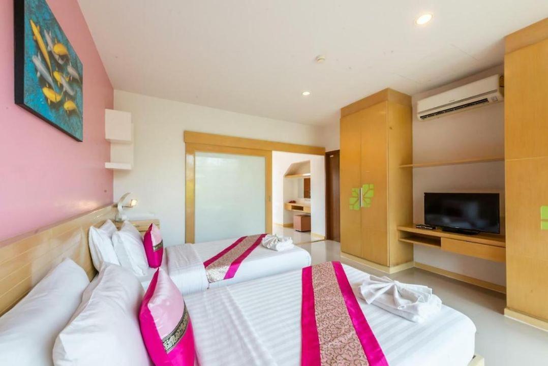 Bangkok.Grand.Resort Bang Bo Esterno foto
